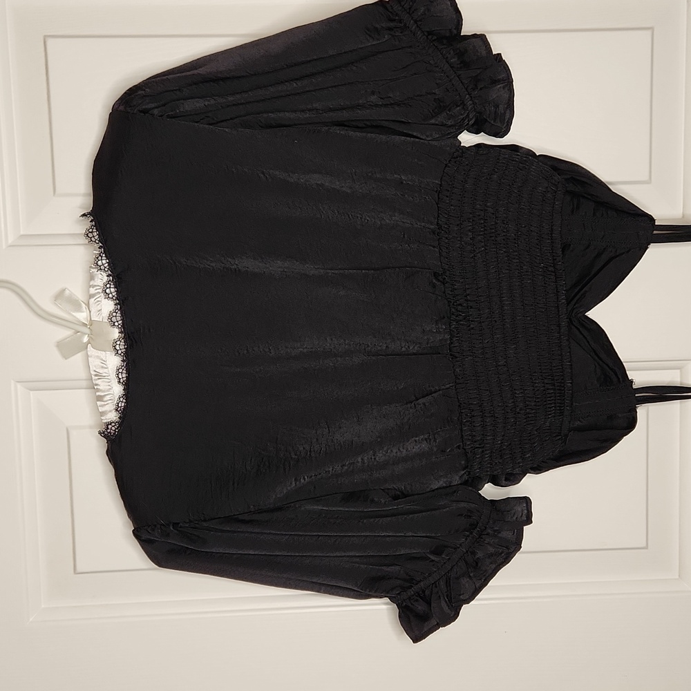 Shop Neighbor Black Peasant Blouse Size S NWT - Picture 6 of 11